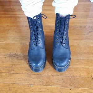 Dr. Martens Shriver Hi Boots